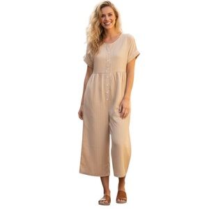 Miss Look wide-leg jumpsuit in a light pale yellow and beige, color size small